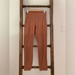 REI athletic leggings size M NWOT